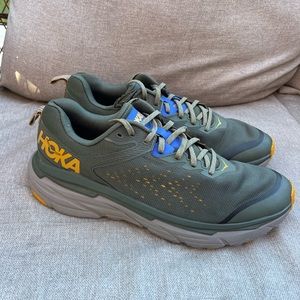 Hoka one one challenger Atr 6 mens sz 10D